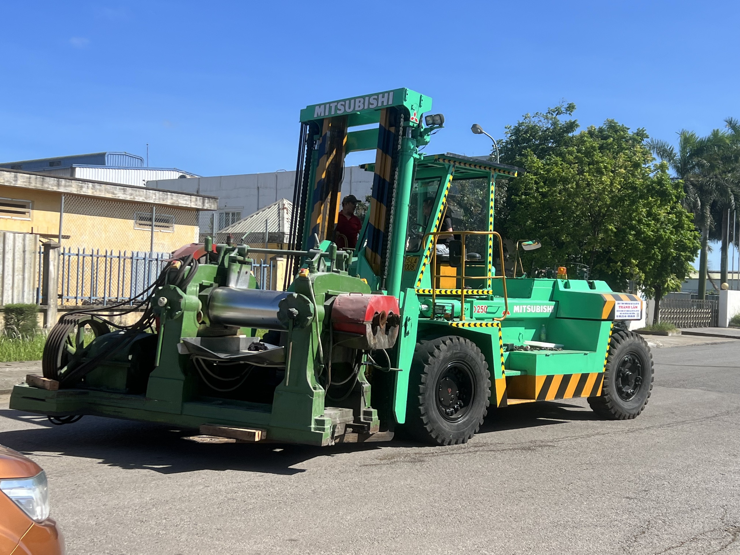 Xe nâng tự động cho thuê Hải Phòng