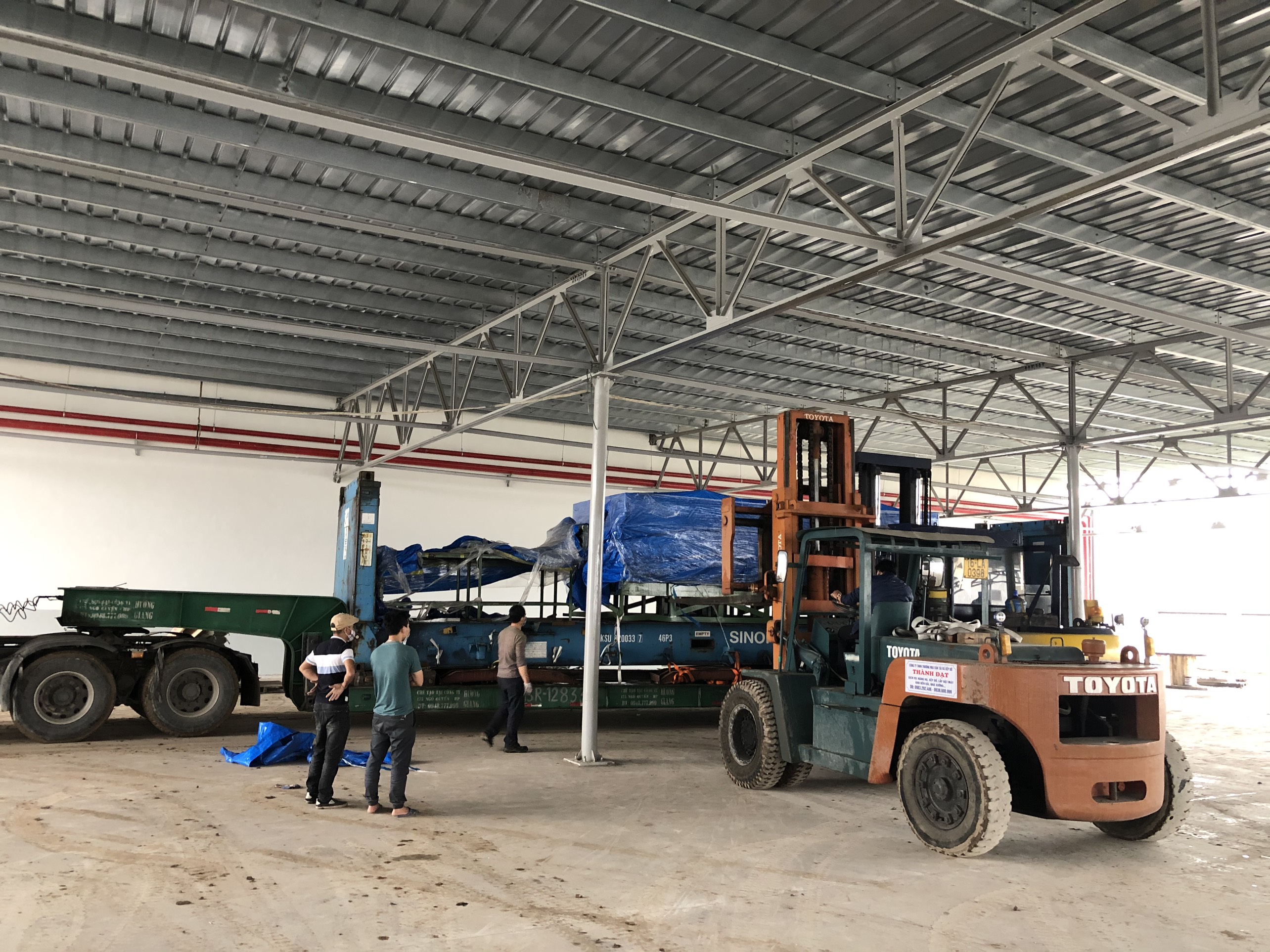 Cho thuê nâng hạ tại DUSCO KCN Đồ Sơn Hải Phòng