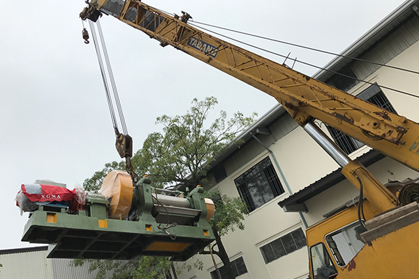 Thuê xe nâng hạ ở đâu tại Hải Phòng