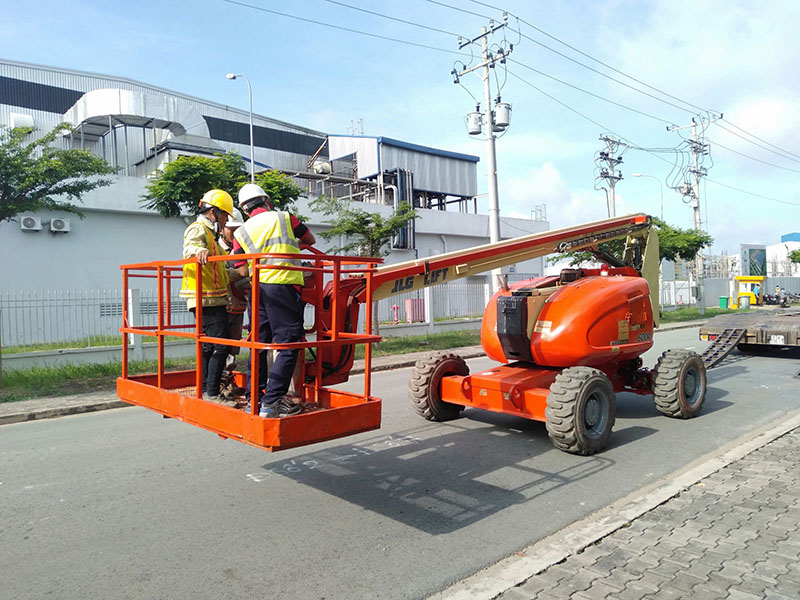 Thuê xe nâng người uy tín tại Hải Phòng