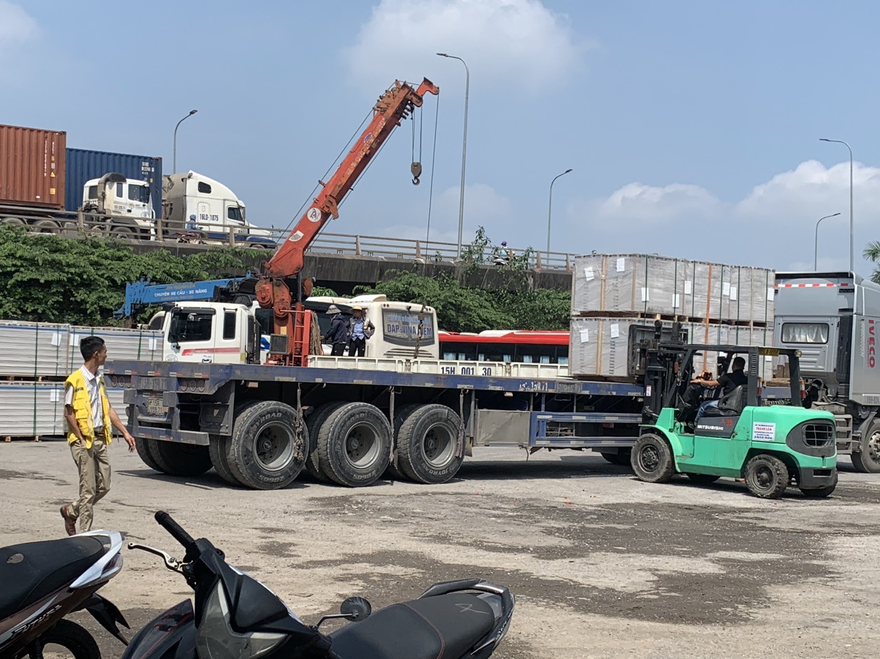 Dịch vụ cho thuê xe cẩu tại Hải Phòng