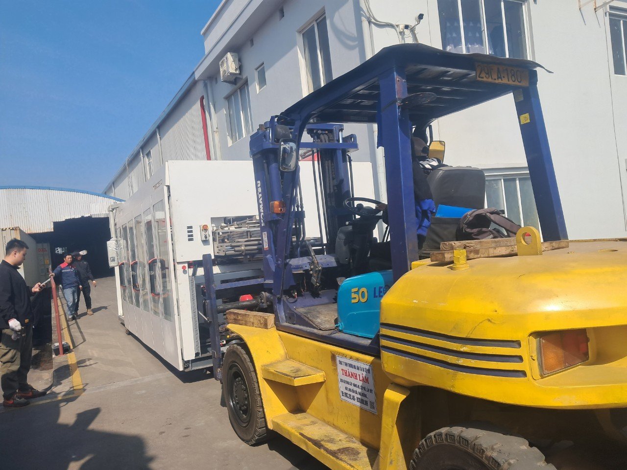 Dịch vụ vận chuyển và xếp dỡ nhà xưởng tại Hải Phòng